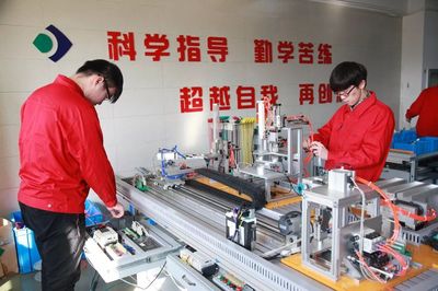 【今日頭條】厲害了!6個(gè)項(xiàng)目11名學(xué)生入圍2018國賽集訓(xùn)隊(duì)!一起向著這些優(yōu)秀的項(xiàng)目出發(fā)~~